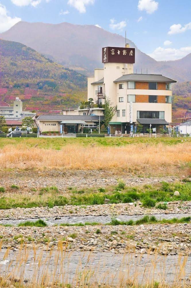 ホテル 富士野屋夕亭 笛吹市 エクステリア 写真