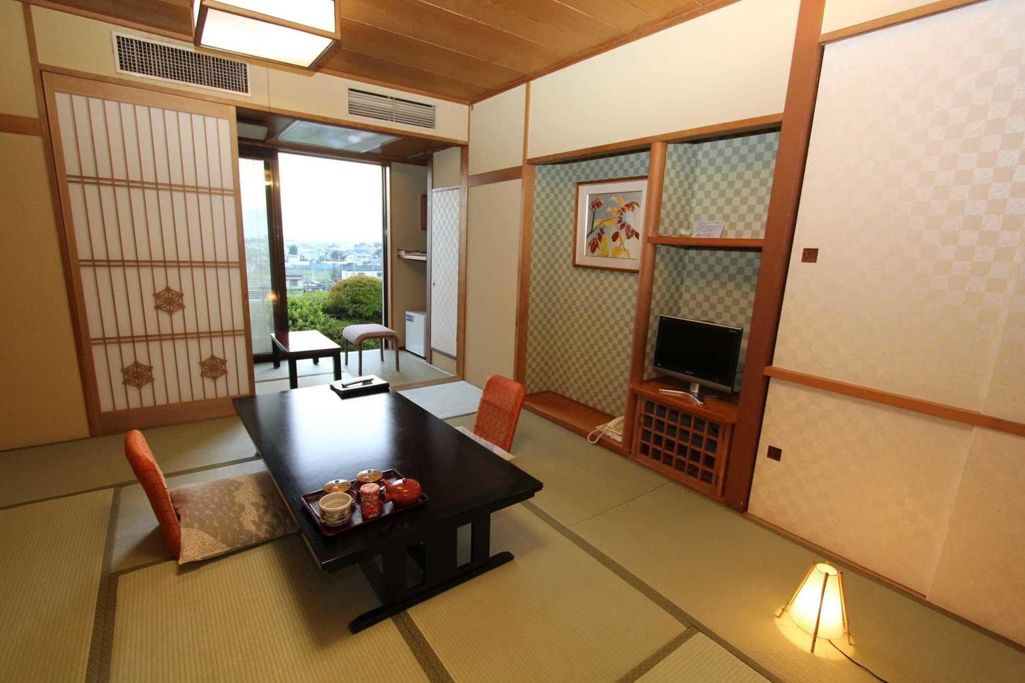 ホテル 富士野屋夕亭 笛吹市 エクステリア 写真