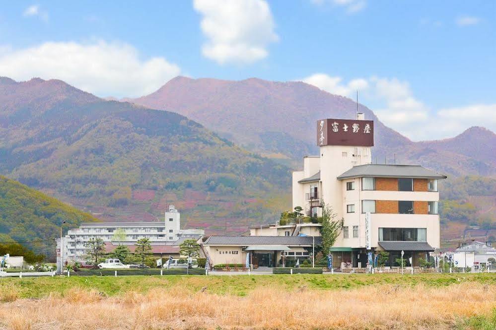 ホテル 富士野屋夕亭 笛吹市 エクステリア 写真